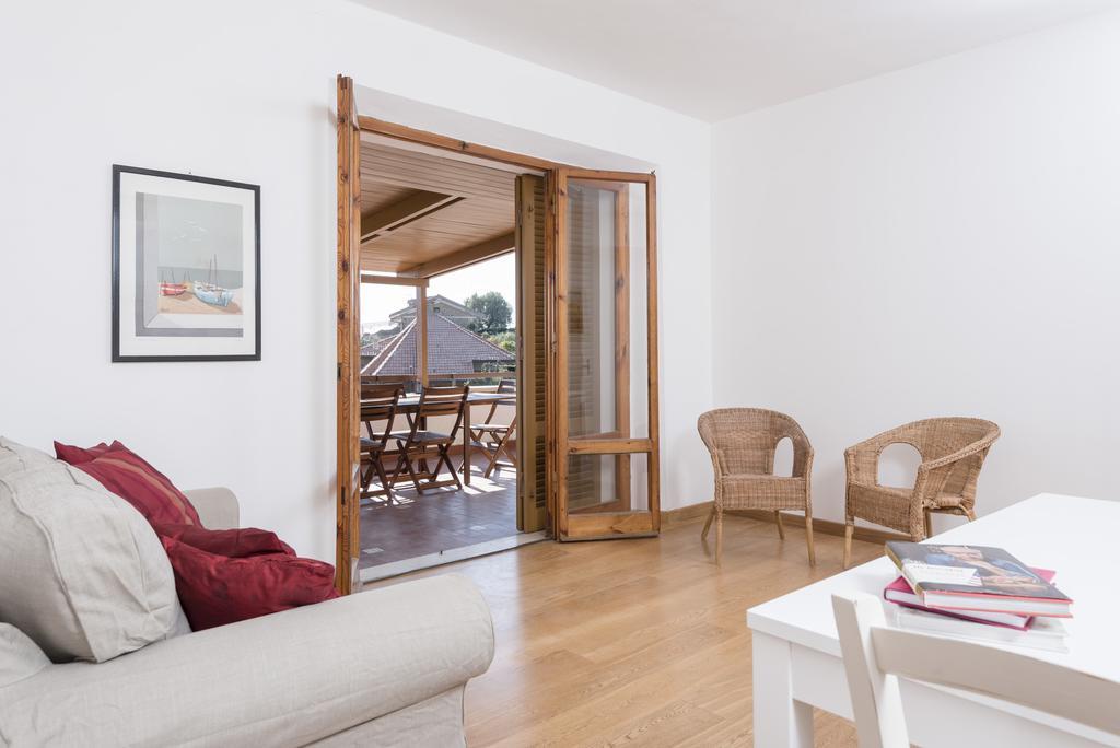 Villa Con Terrazza Vista Mare 卡斯蒂里昂纳·德拉佩 外观 照片